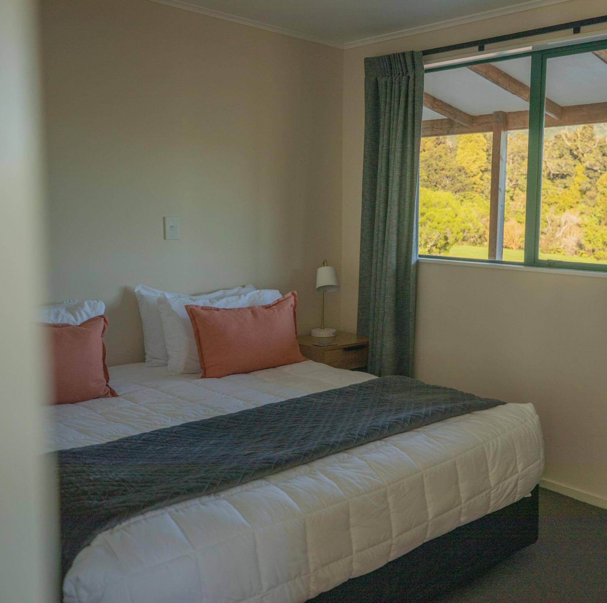 Rainforest Motel Fox Glacier Eksteriør bilde