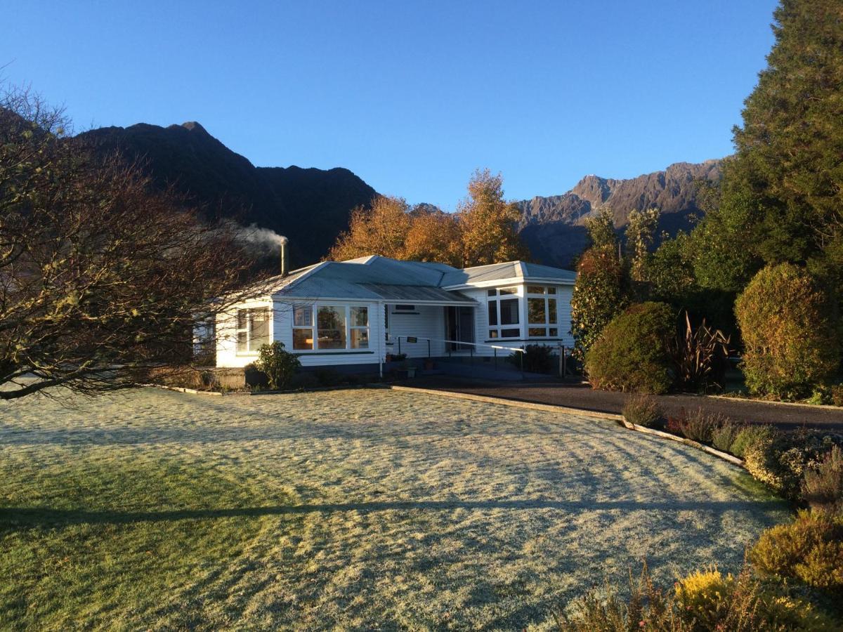 Rainforest Motel Fox Glacier Eksteriør bilde
